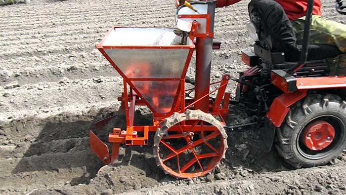 картофелесажалка