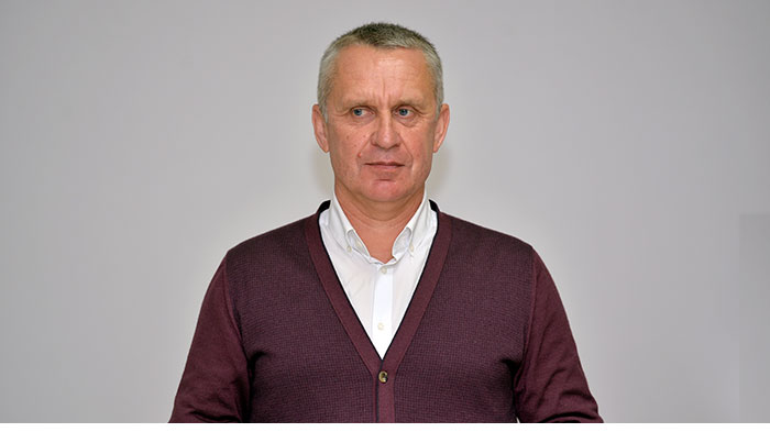 Леонид Кучук